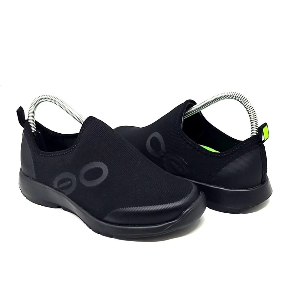 OOFOS Women’s Slip-On Sneakers in Black with Neon Green Insole, Size 7